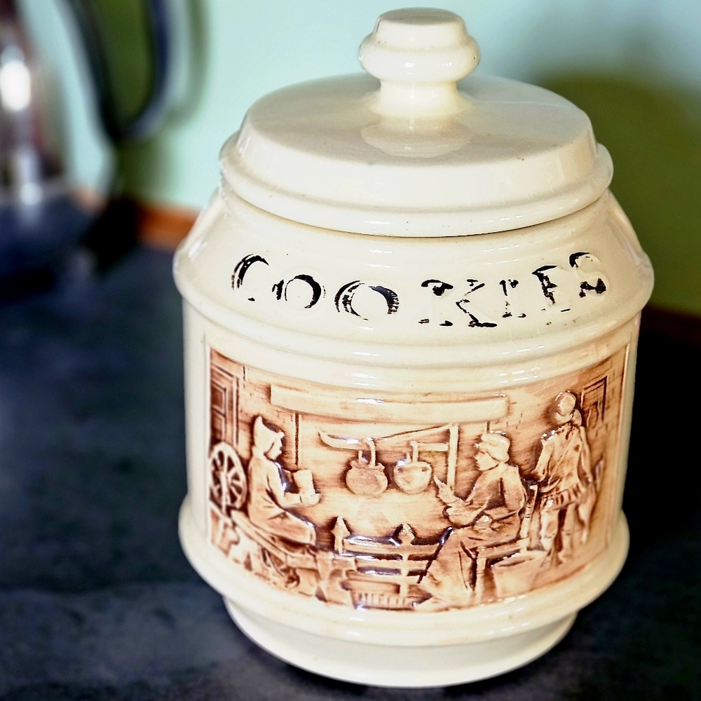 McCoy Vintage Frontier Family Cookie Jar